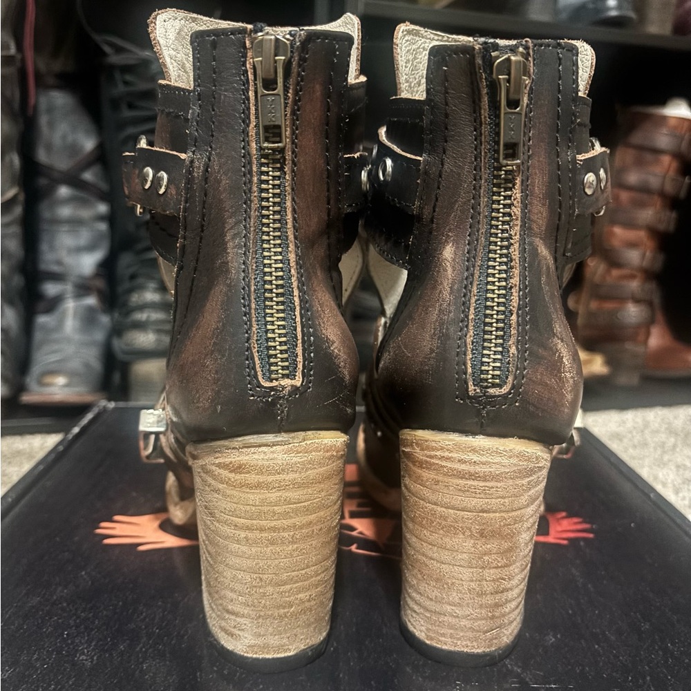 Freebird Distressed Black Sonoma Sz 8 - Picture 3 of 5